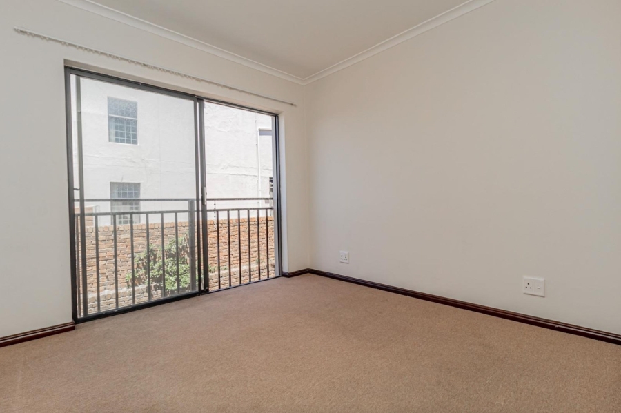 2 Bedroom Property for Sale in Beachfront Western Cape